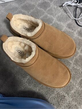 UGG women’s classic micro in Chestnut